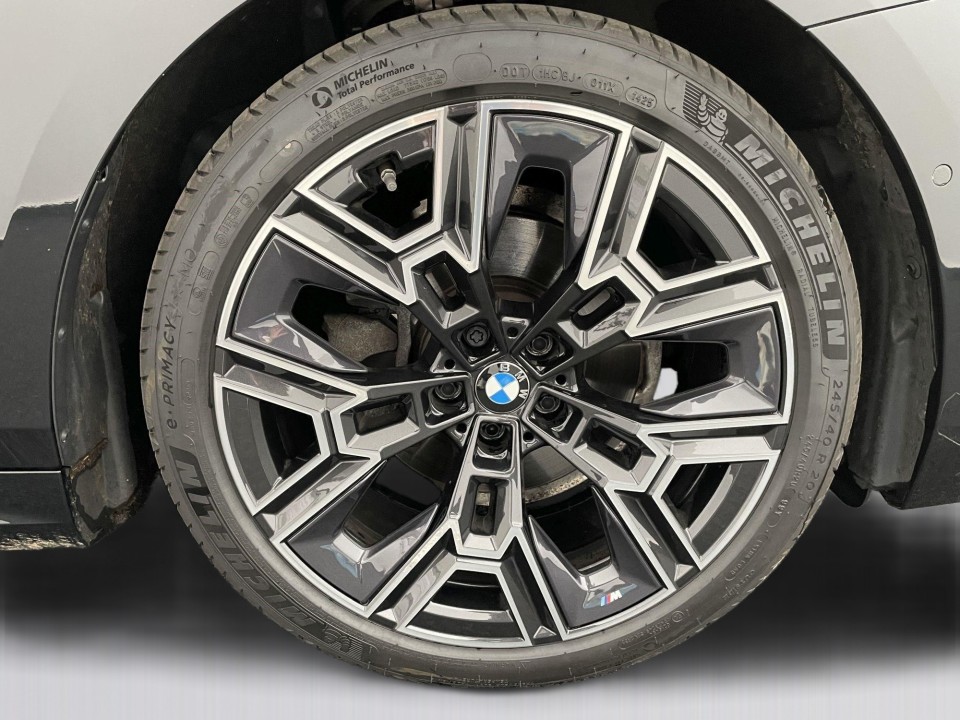 BMW Seria 5 520d Limousine - foto 30