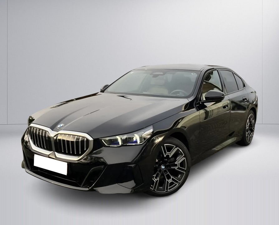 BMW Seria 5 2025 — imagine 14