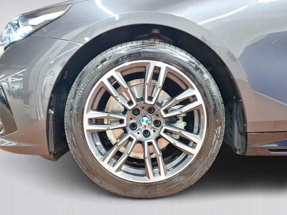 BMW Seria 5 520D Limousine - foto 15