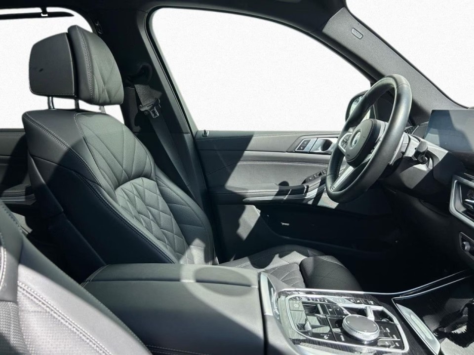 BMW X5 2023 — imagine 16