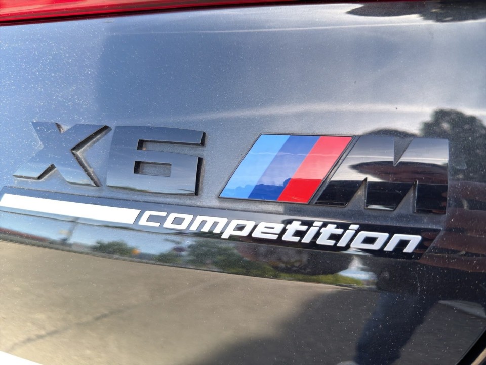 BMW X6 M Competition - foto 32
