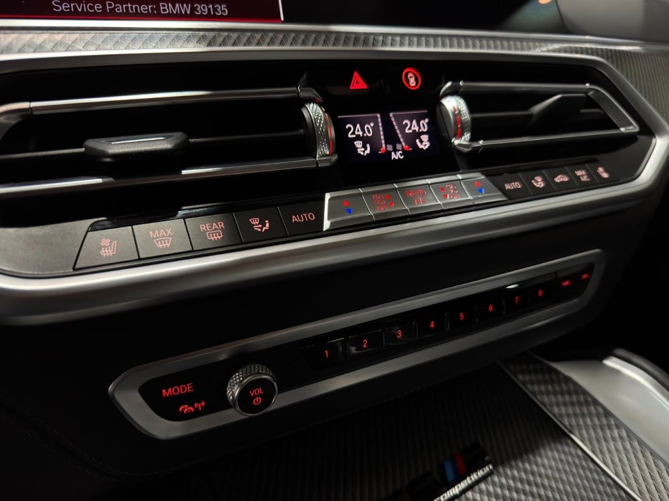 BMW X6 M Competition - foto 14