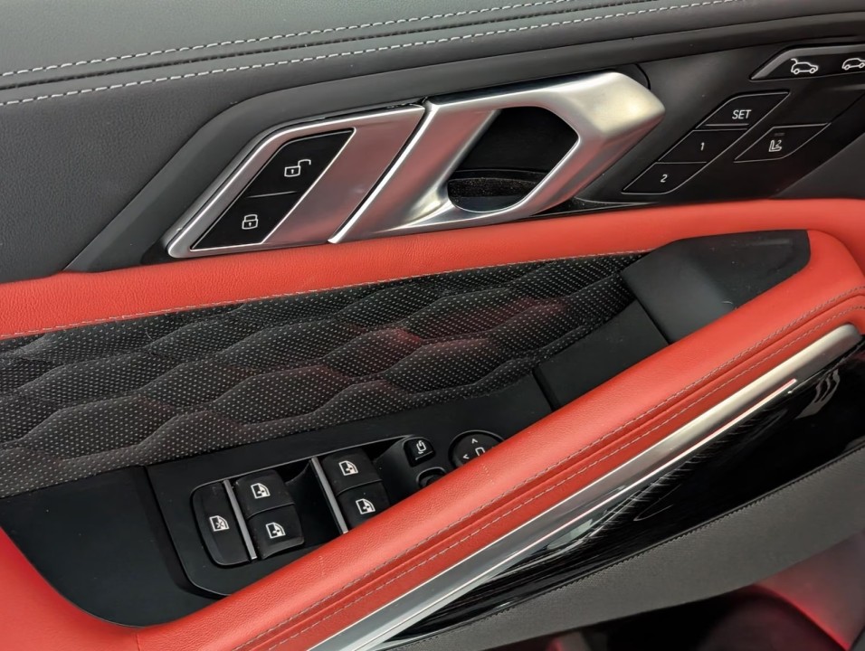 BMW X6 M Competition - foto 18