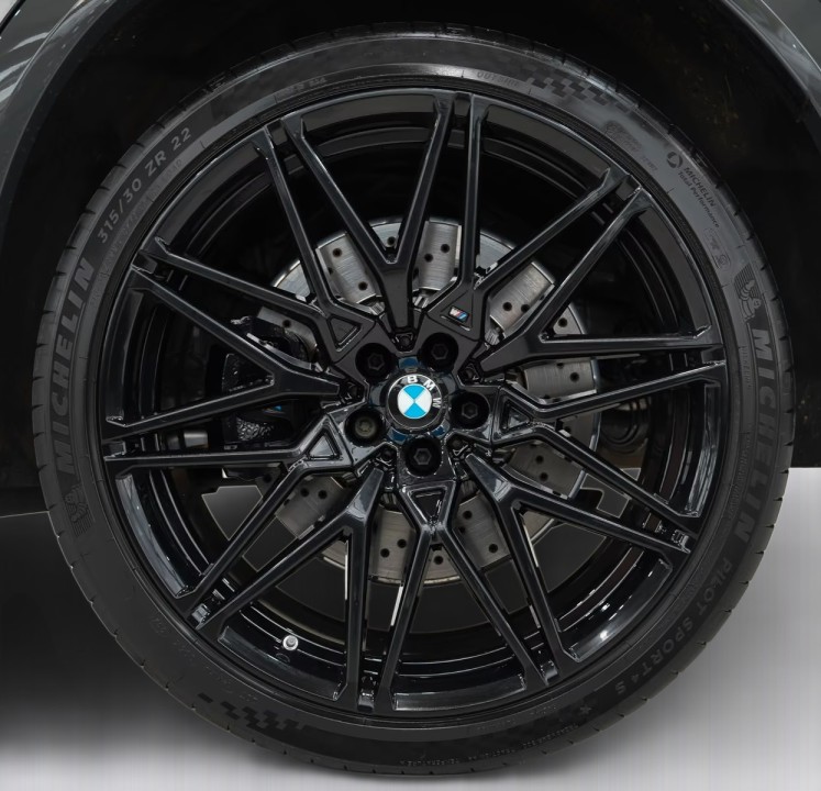 BMW X6 M Competition - foto 21