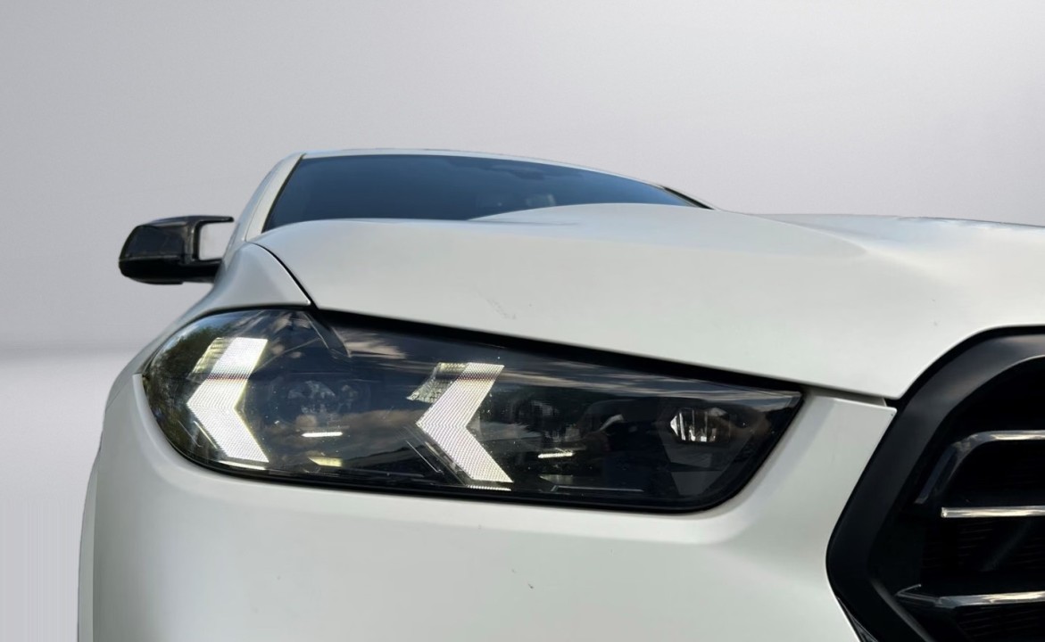 BMW X6 M Competition - foto 19