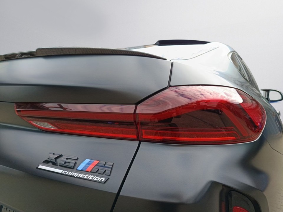 BMW X6 M Competition - foto 19