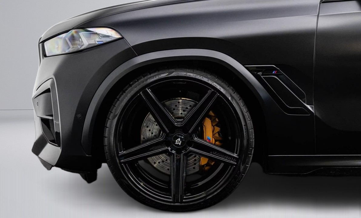 BMW X6 M Competition - foto 25
