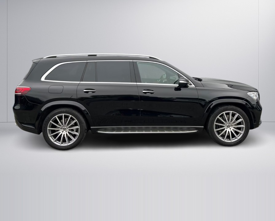 MERCEDES-BENZ GLS 2022 — imagine 2