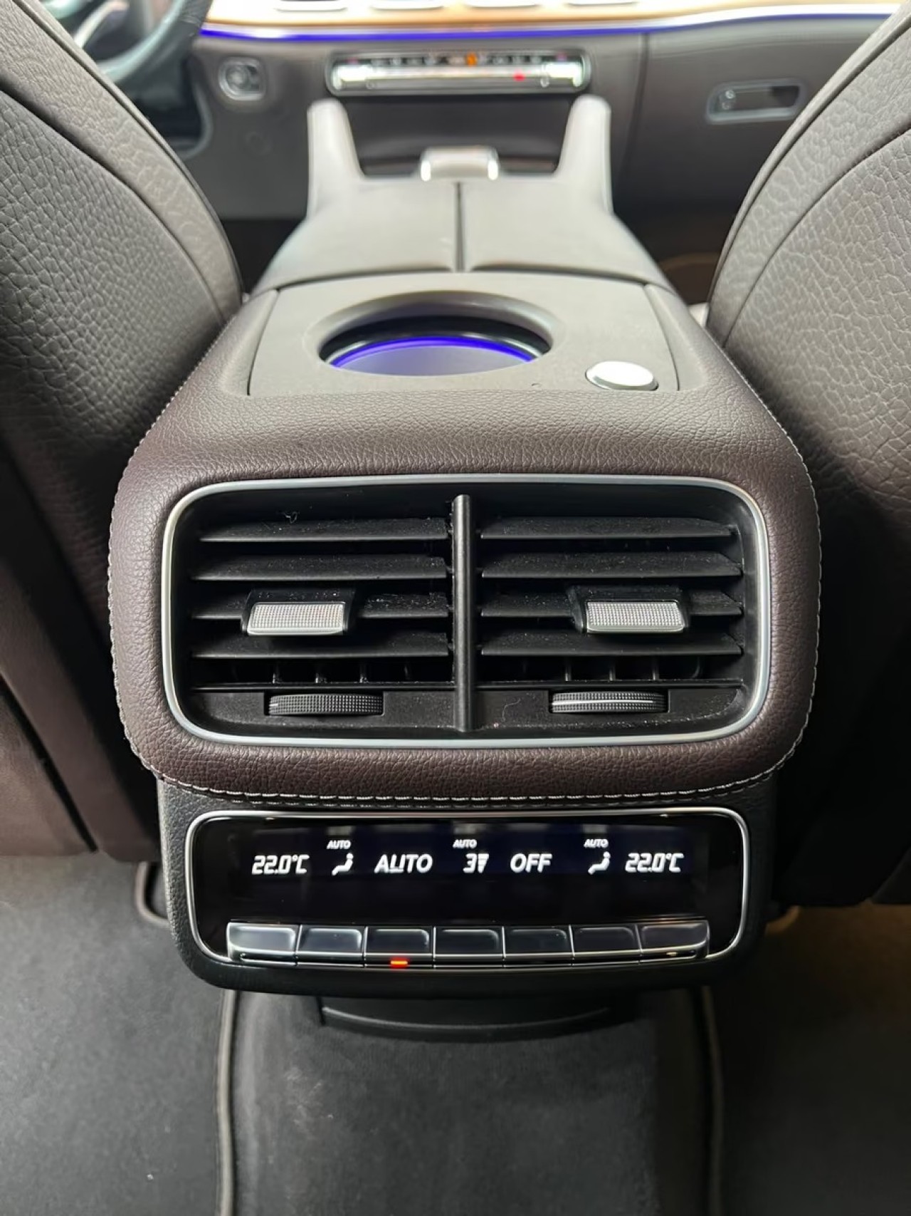 Mercedes-Benz GLS 400d 4MATIC AMG Line - foto 17