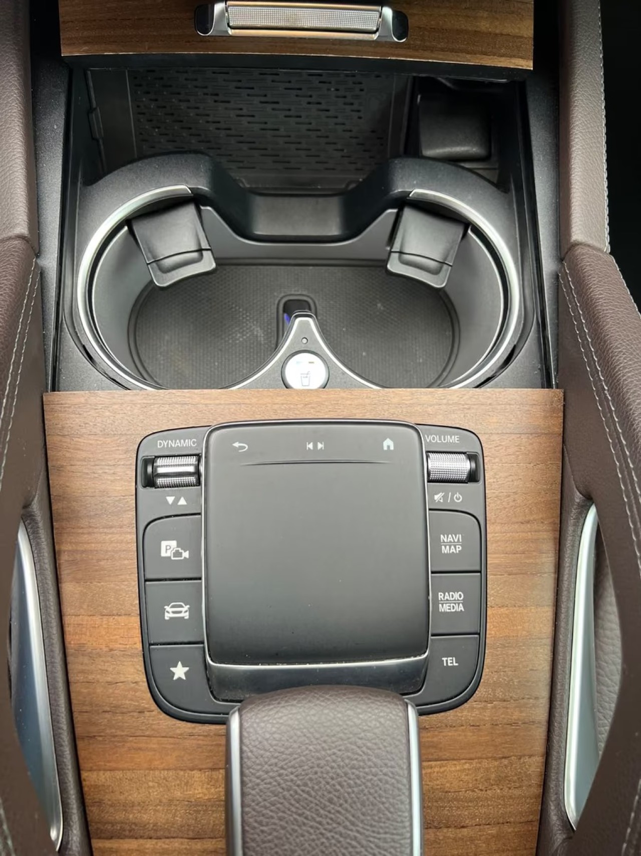 Mercedes-Benz GLS 400d 4MATIC AMG Line - foto 14