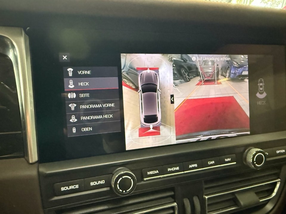 Porsche Macan - foto 14
