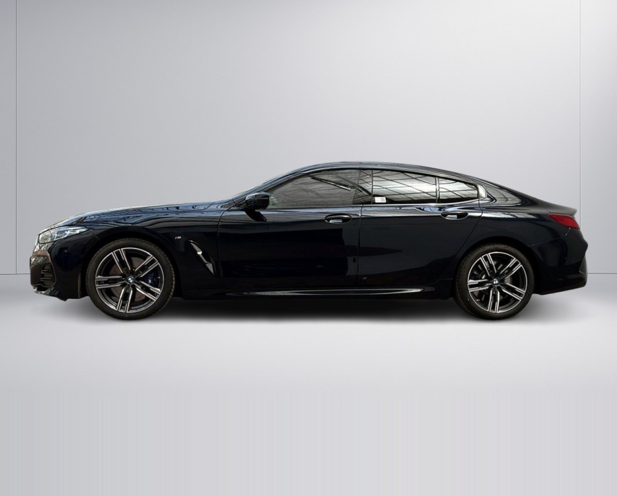 BMW Seria 8 2024 — imagine 5