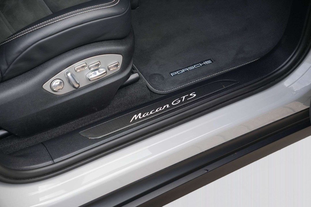 Porsche Macan - foto 25