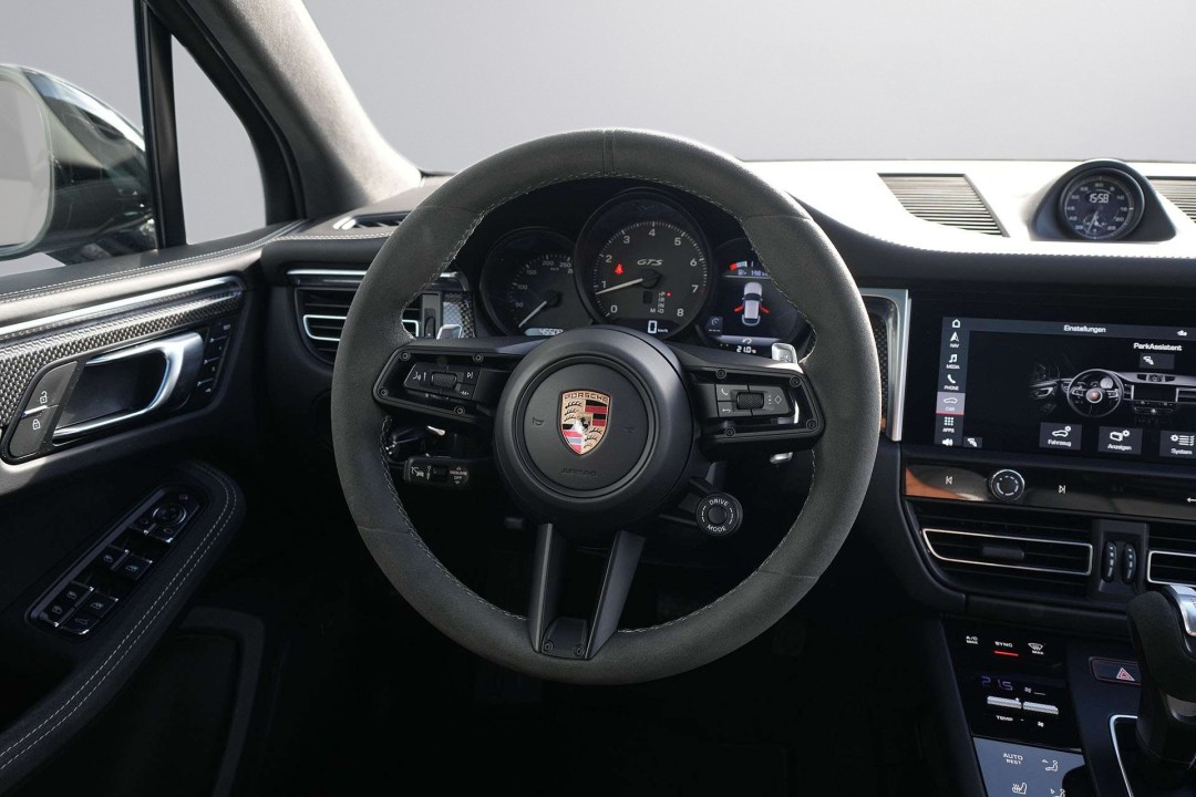 Porsche Macan - foto 13