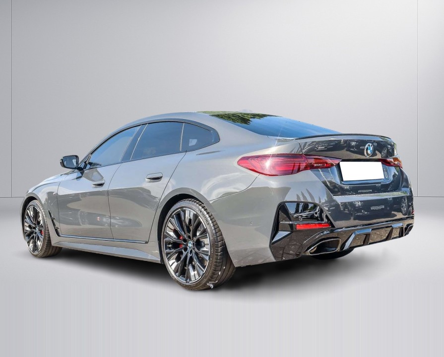 BMW Seria 4 2024 — imagine 5