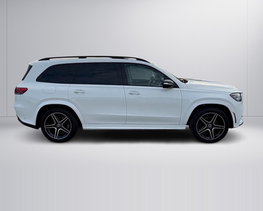 MERCEDES-BENZ GLS 2022 — imagine 2