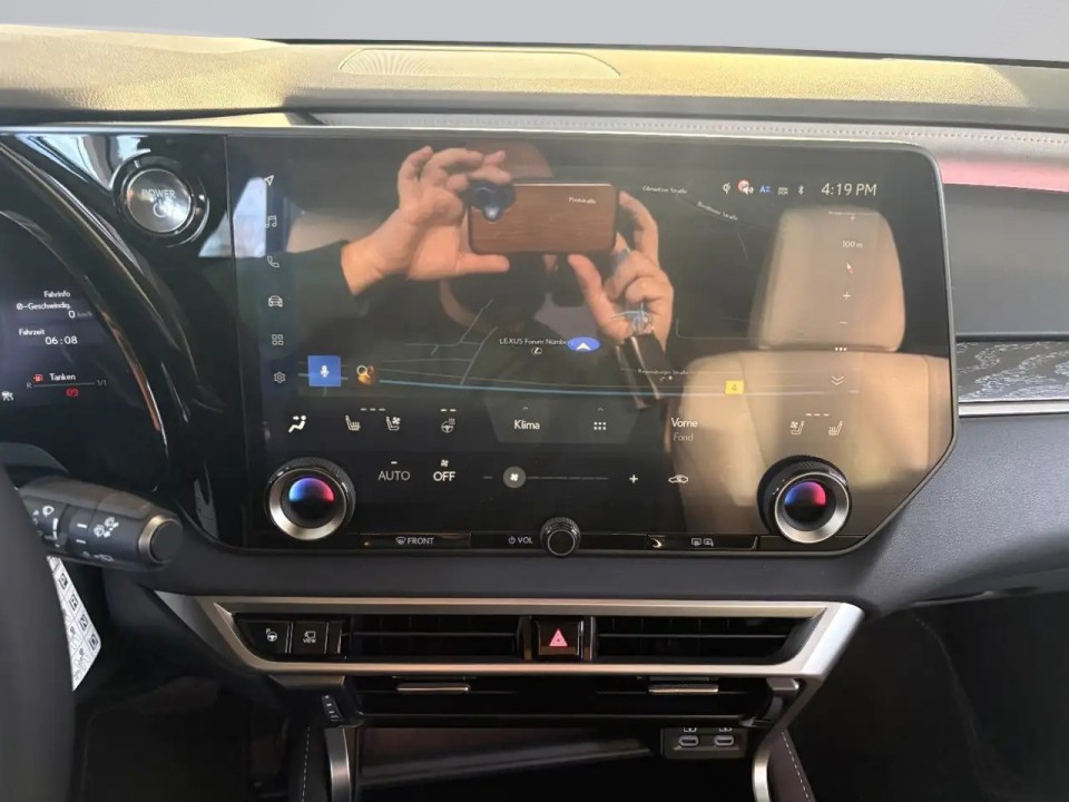 LEXUS RX 2025 — imagine 15