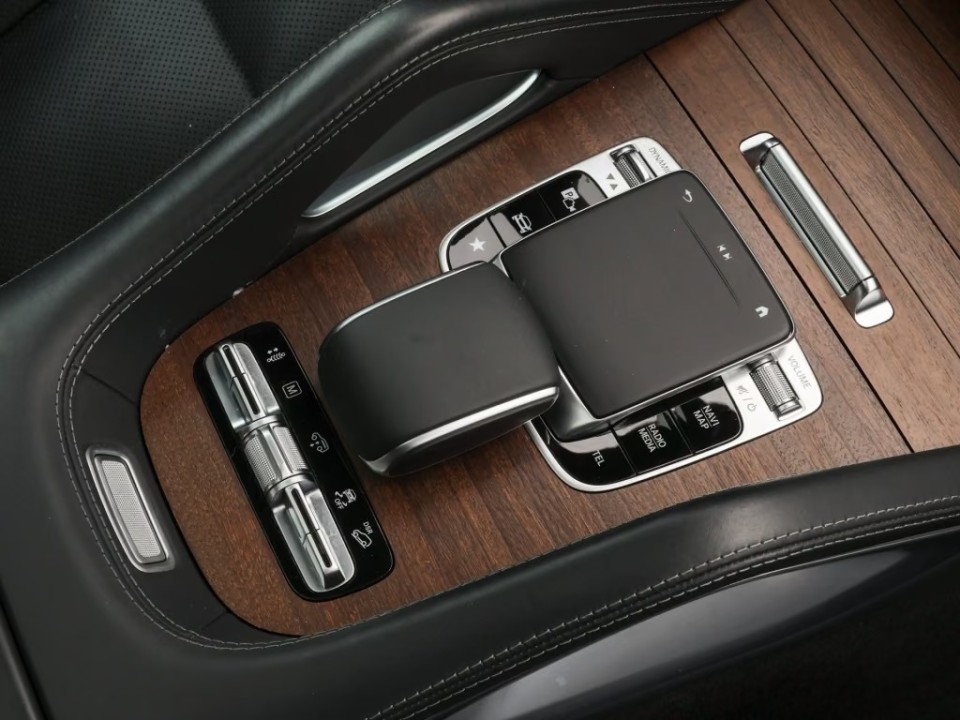 Mercedes-Benz GLS 580 4MATIC AMG Line - foto 7