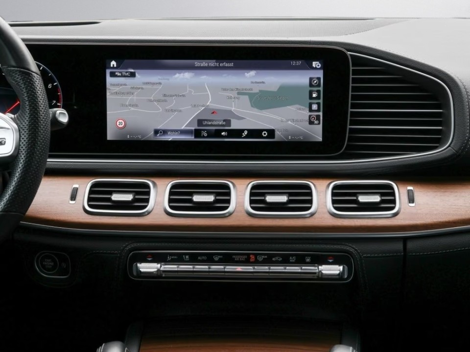 MERCEDES-BENZ GLS 2022 — imagine 20