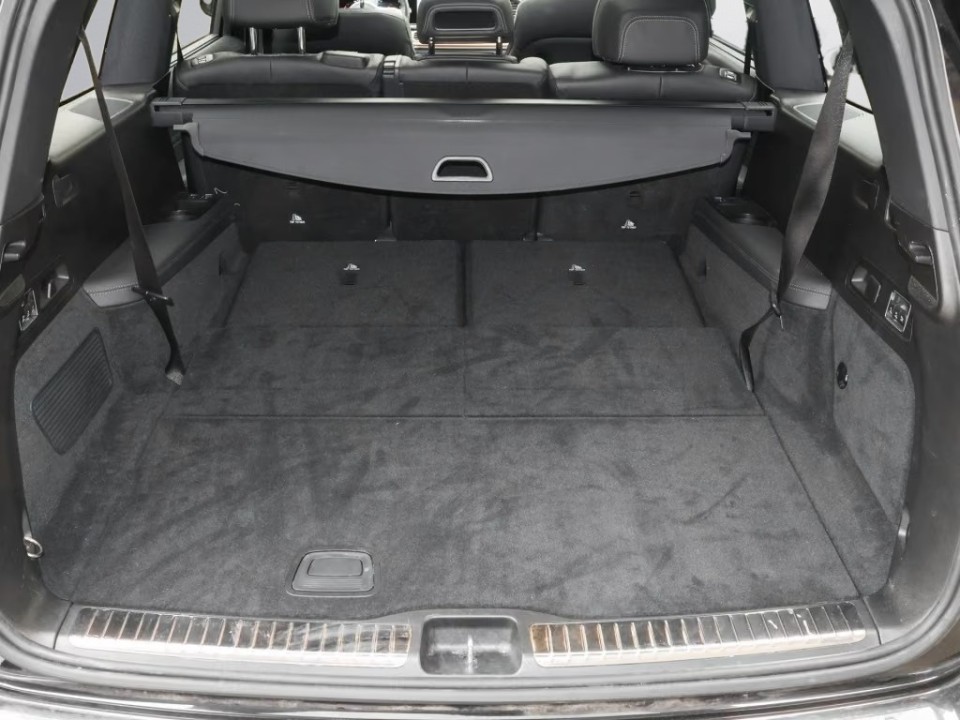 Mercedes-Benz GLS 580 4MATIC AMG Line - foto 18