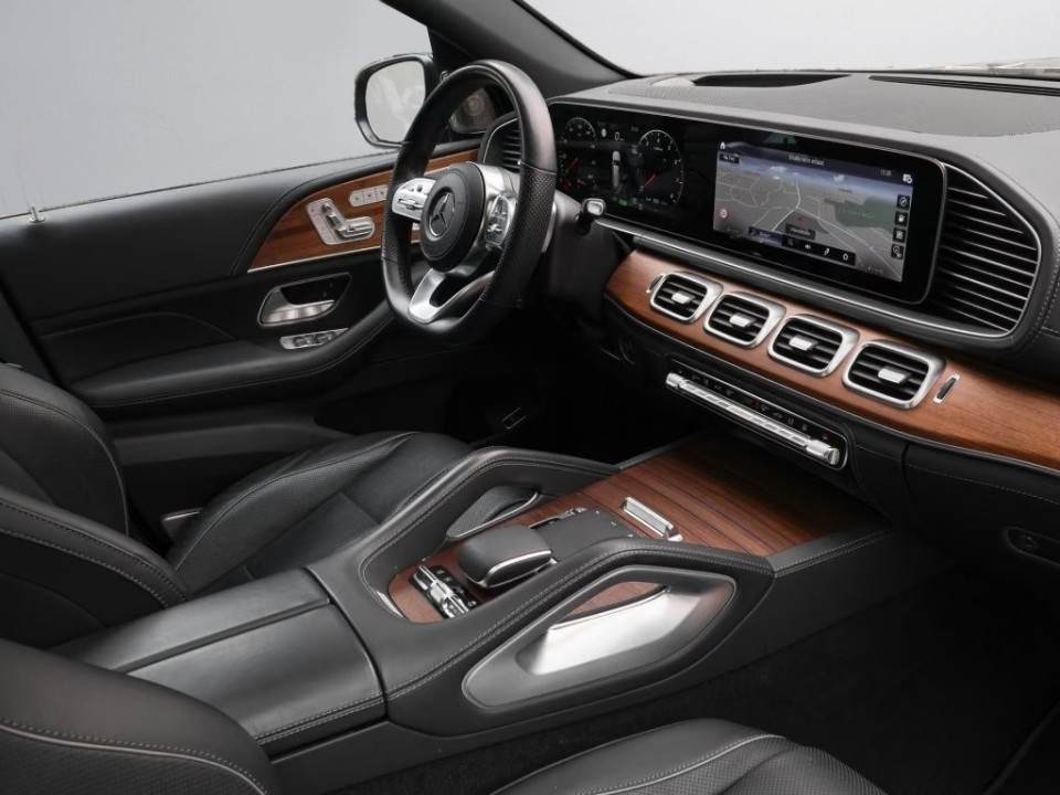 MERCEDES-BENZ GLS 2022 — imagine 4