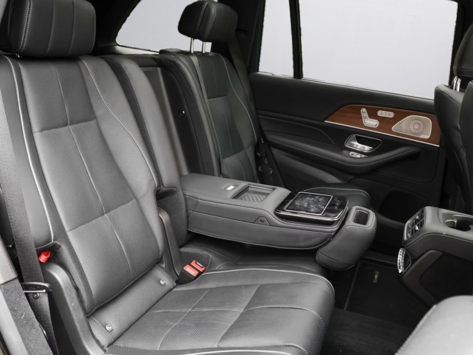 Mercedes-Benz GLS 580 4MATIC AMG Line - foto 15