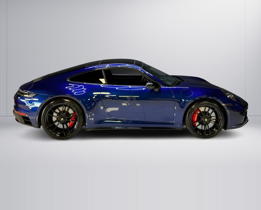 PORSCHE 911 2024 — imagine 2