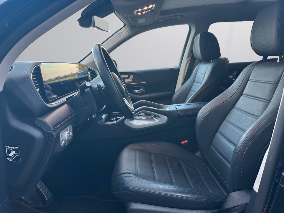 Mercedes-Benz GLS 400d 4MATIC AMG Line (5)
