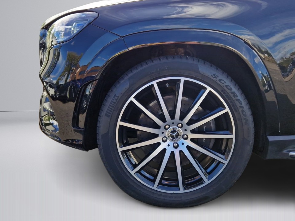 Mercedes-Benz GLS 450 4MATIC AMG Line - foto 20