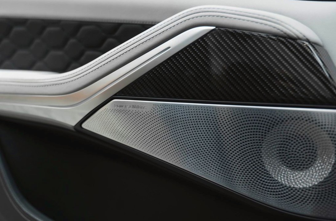 BMW X5 M Competition - foto 23