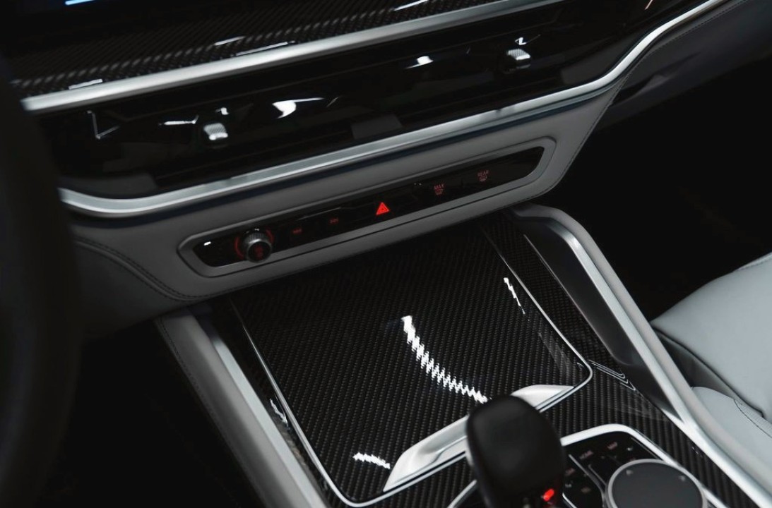 BMW X5 M Competition - foto 12
