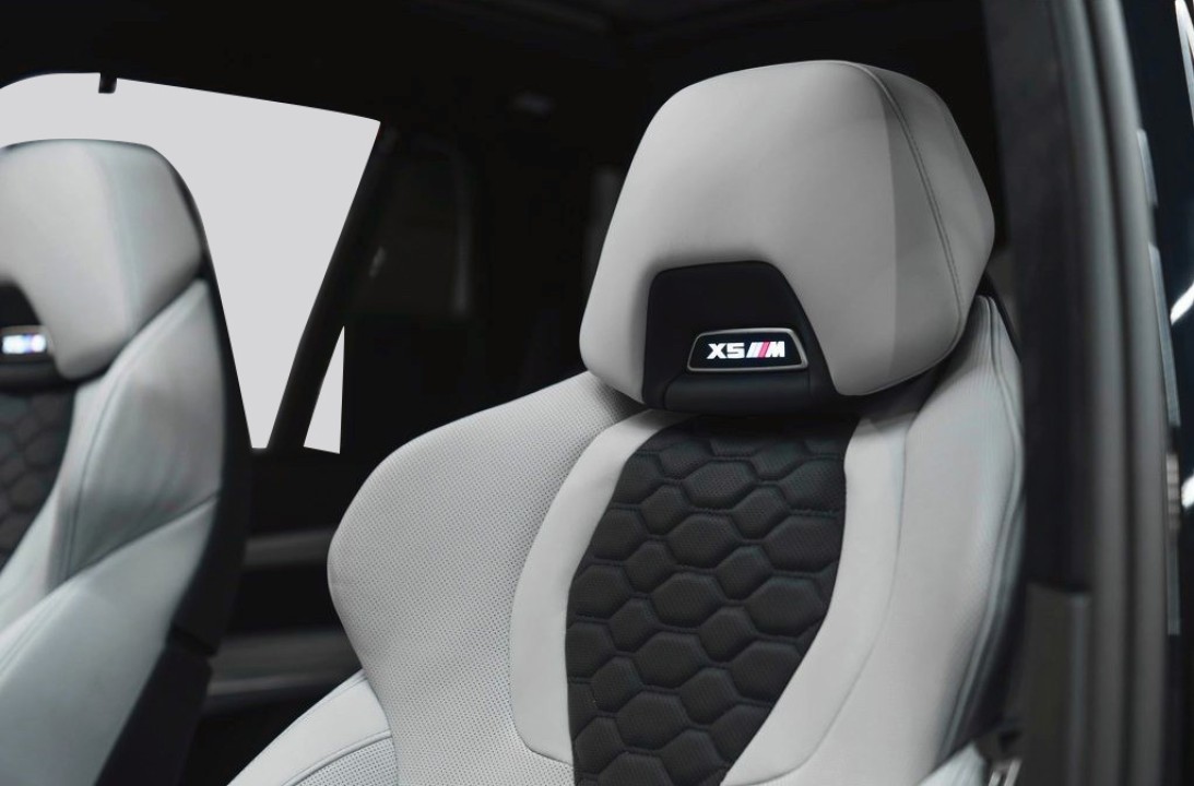 BMW X5 M Competition - foto 18