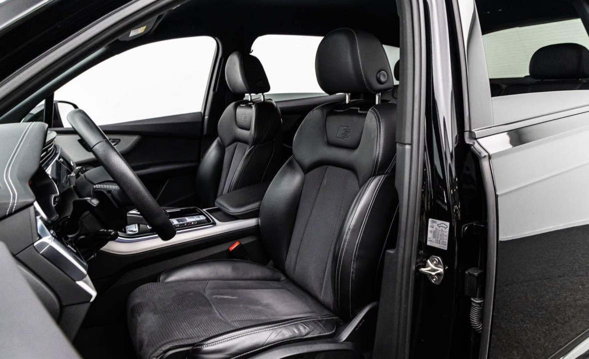 Audi Q7 60 TFSIe quattro - foto 9