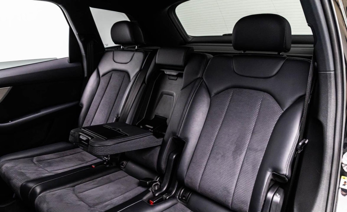 Audi Q7 60 TFSIe quattro - foto 10