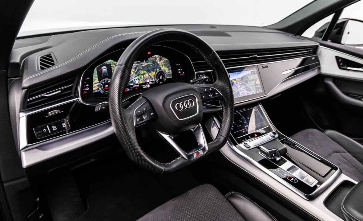 Audi Q7 60 TFSIe quattro - foto 14