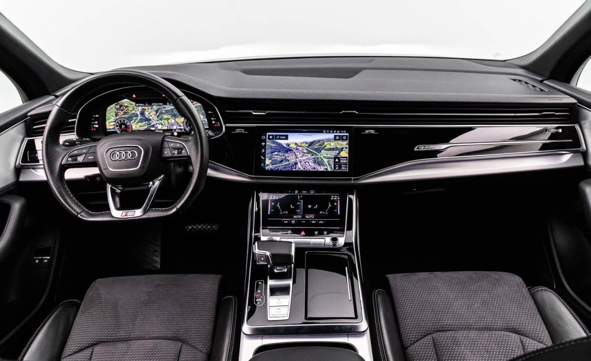 Audi Q7 60 TFSIe quattro - foto 13