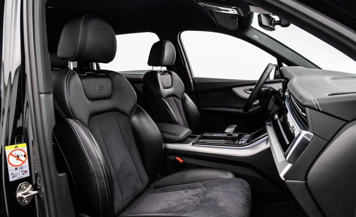 Audi Q7 60 TFSIe quattro - foto 11