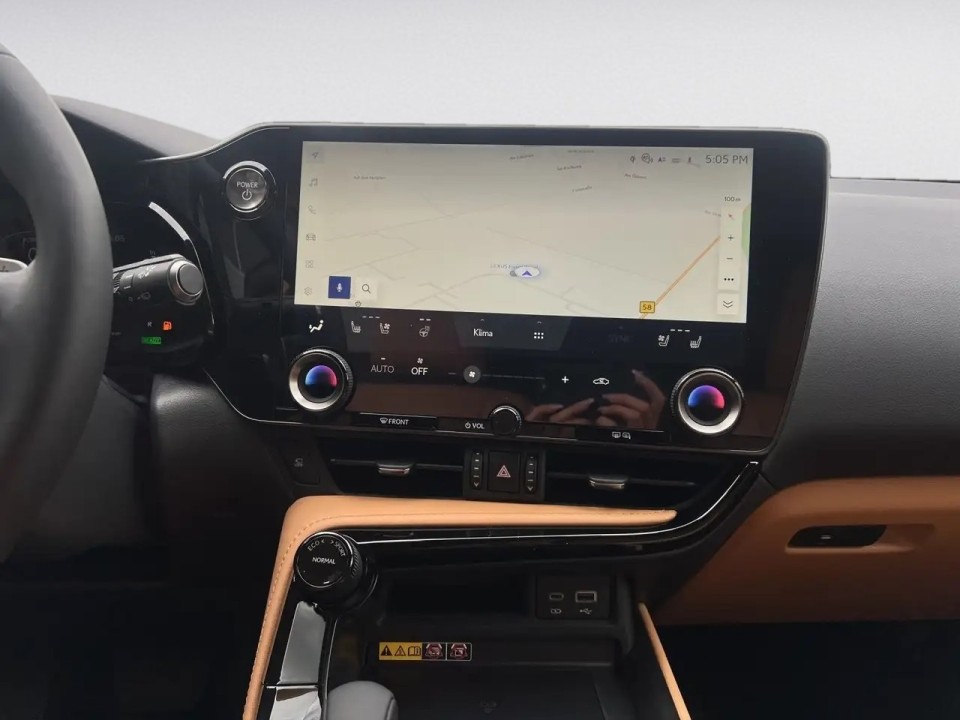 Lexus NX 450h+ Executive - foto 14