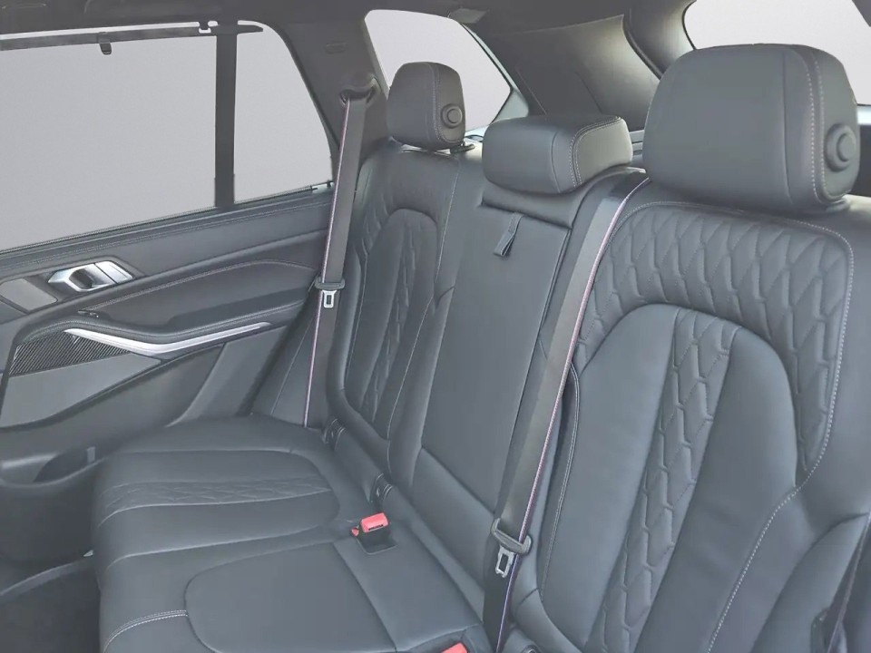 BMW X5 xDrive30d M-Sport - foto 11