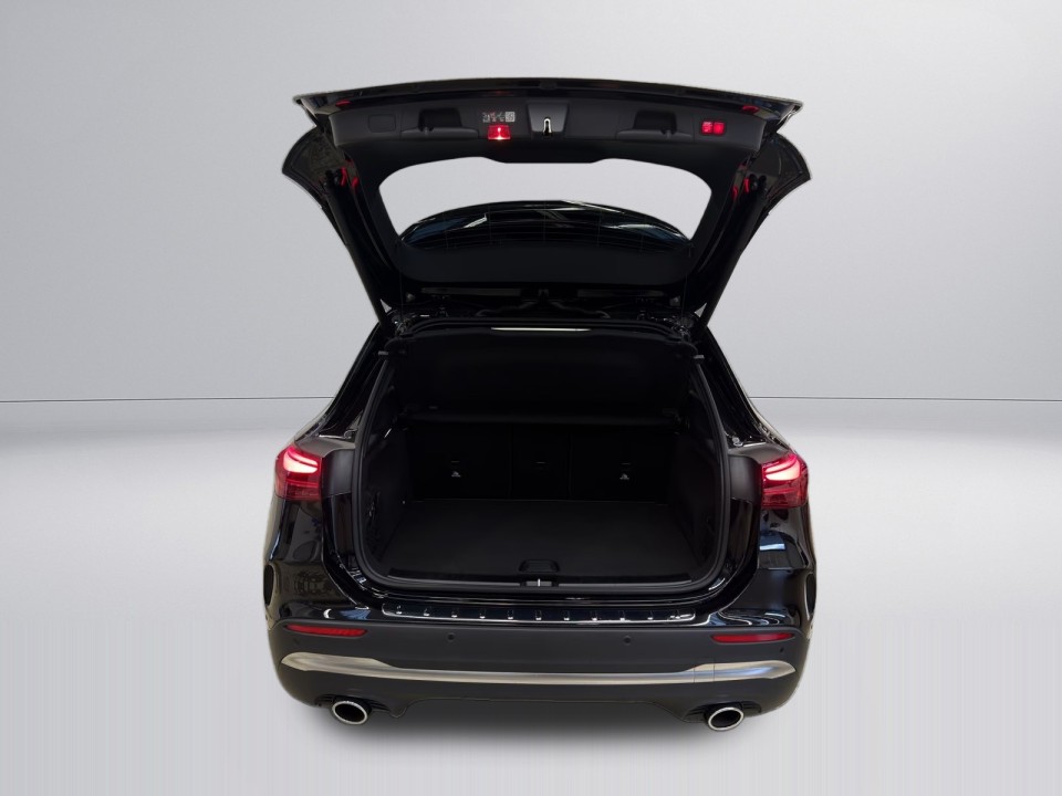 Mercedes-AMG GLA 35 4MATIC - foto 19
