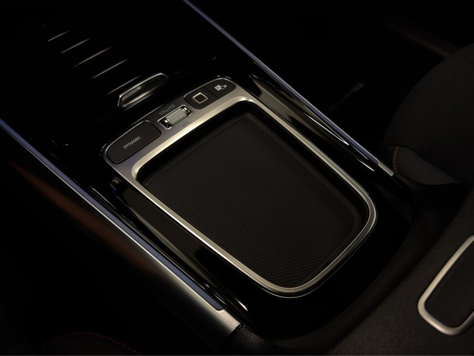 Mercedes-AMG GLA 35 4MATIC - foto 13