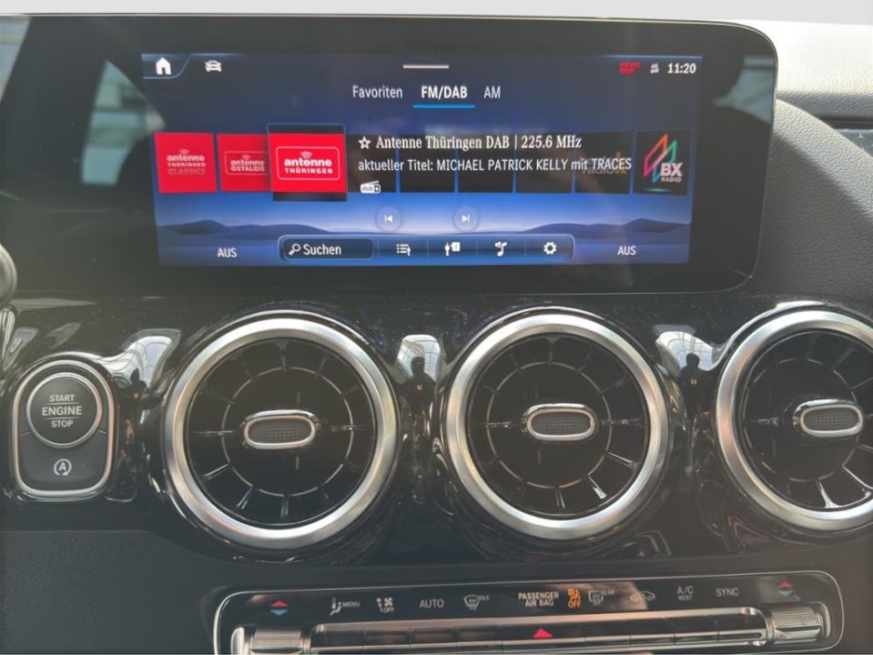 Mercedes-Benz GLA 200d - foto 18
