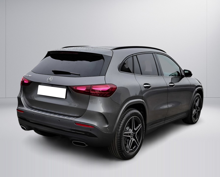 MERCEDES-BENZ GLA 2025 — imagine 2