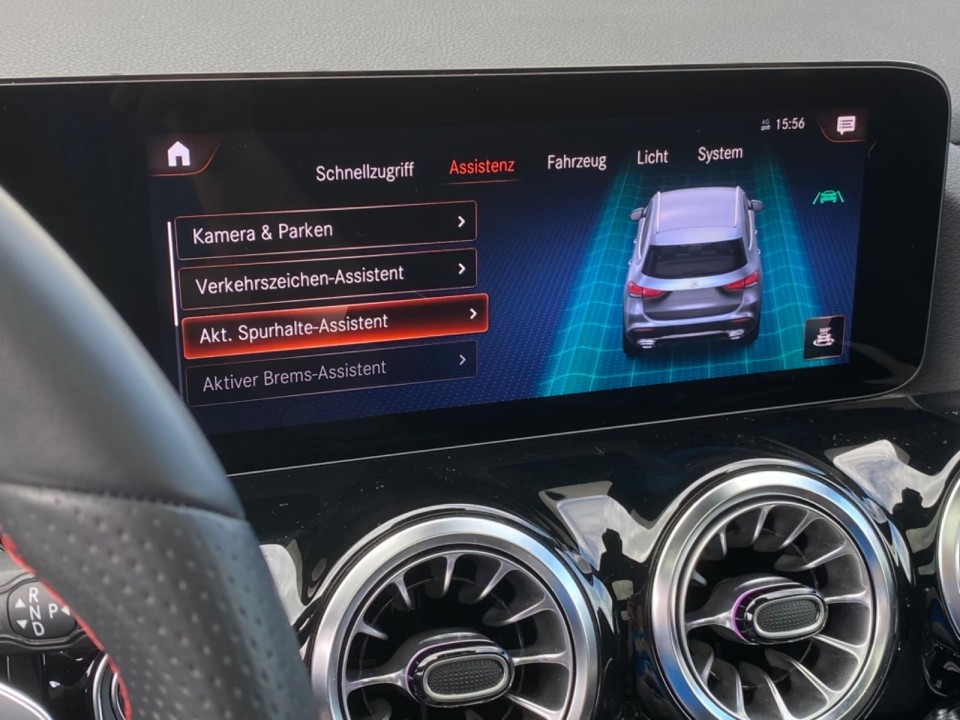 Mercedes-Benz GLA 220d 4MATIC AMG Line - foto 21