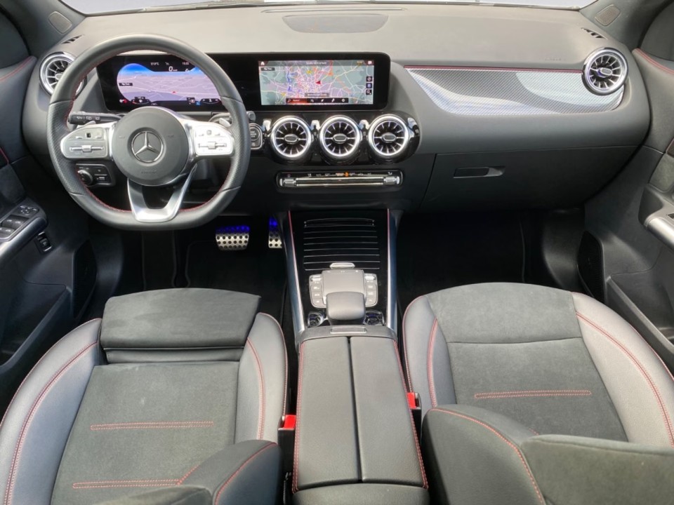 Mercedes-Benz GLA 220d 4MATIC AMG Line - foto 8