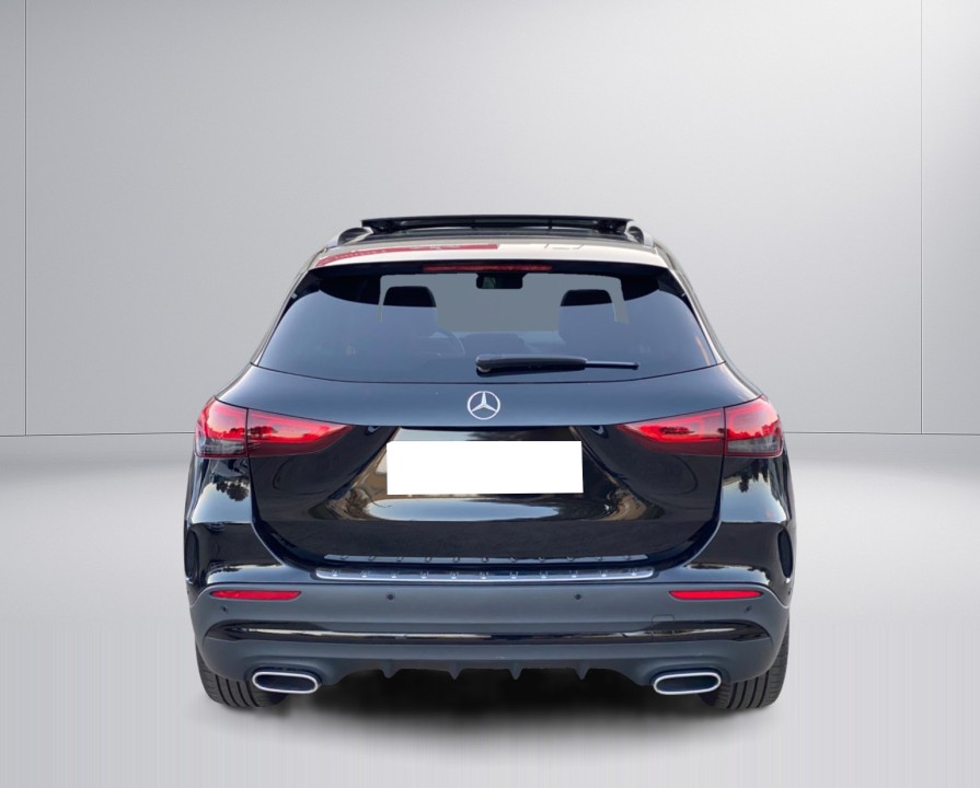 Mercedes-Benz GLA 220d 4MATIC AMG Line (3)