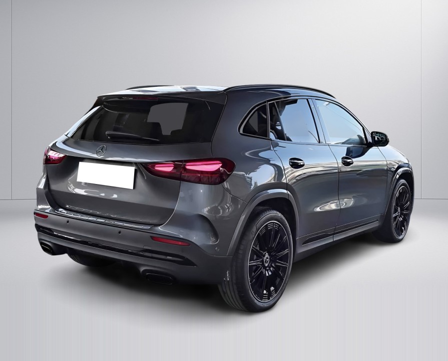 MERCEDES-BENZ GLA 2025 — imagine 2
