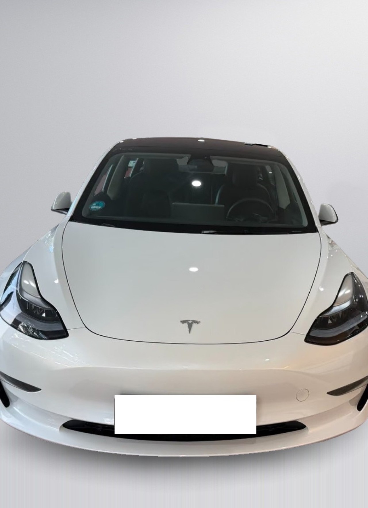 TESLA Model 3 2023 — imagine 2