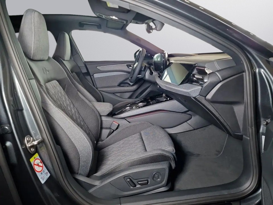 Audi A6 e-hybrid quattro edition one - foto 8