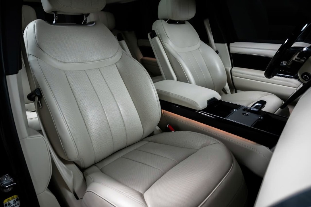 Land Rover Range Rover P550e Autobiography - foto 14